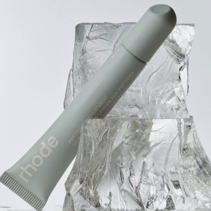 RHODE- Peptide Lip Treatment | Vanilla